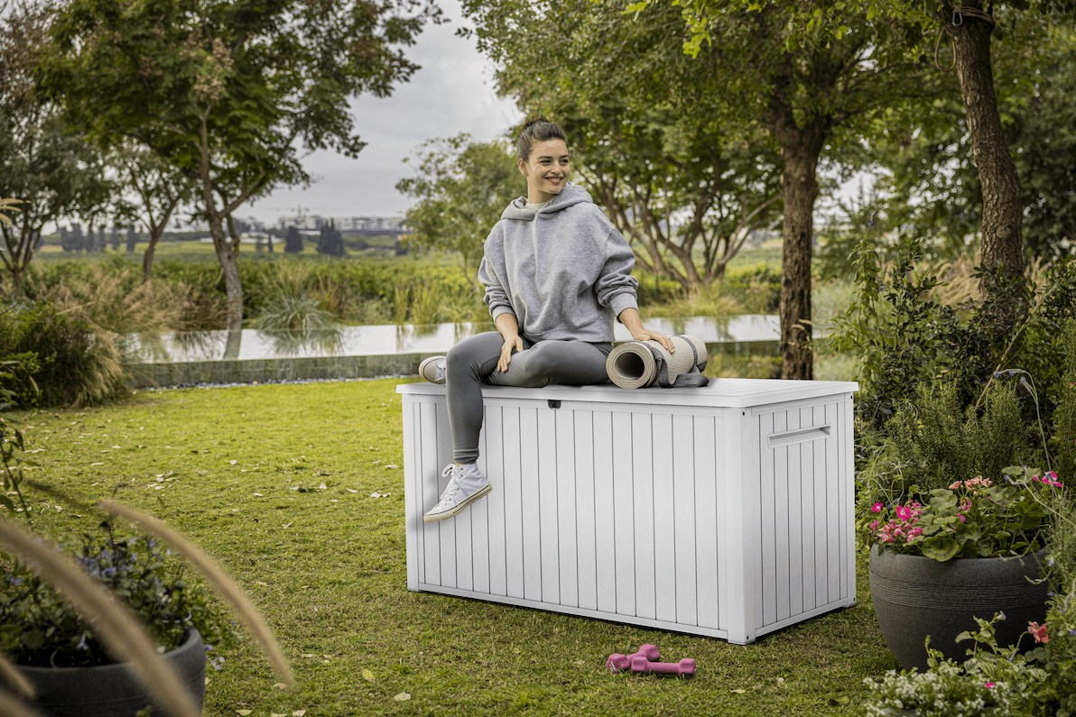 Keter 170G Storage Box 643L - White - Image 6