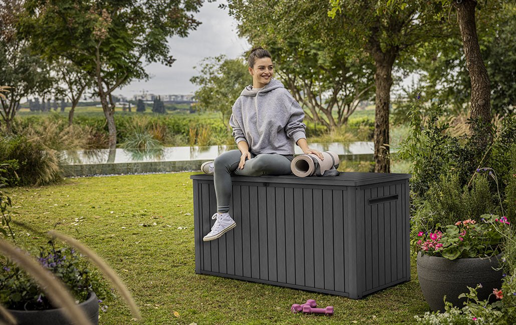 Keter 170G Storage Box 643L - Graphite - Image 6