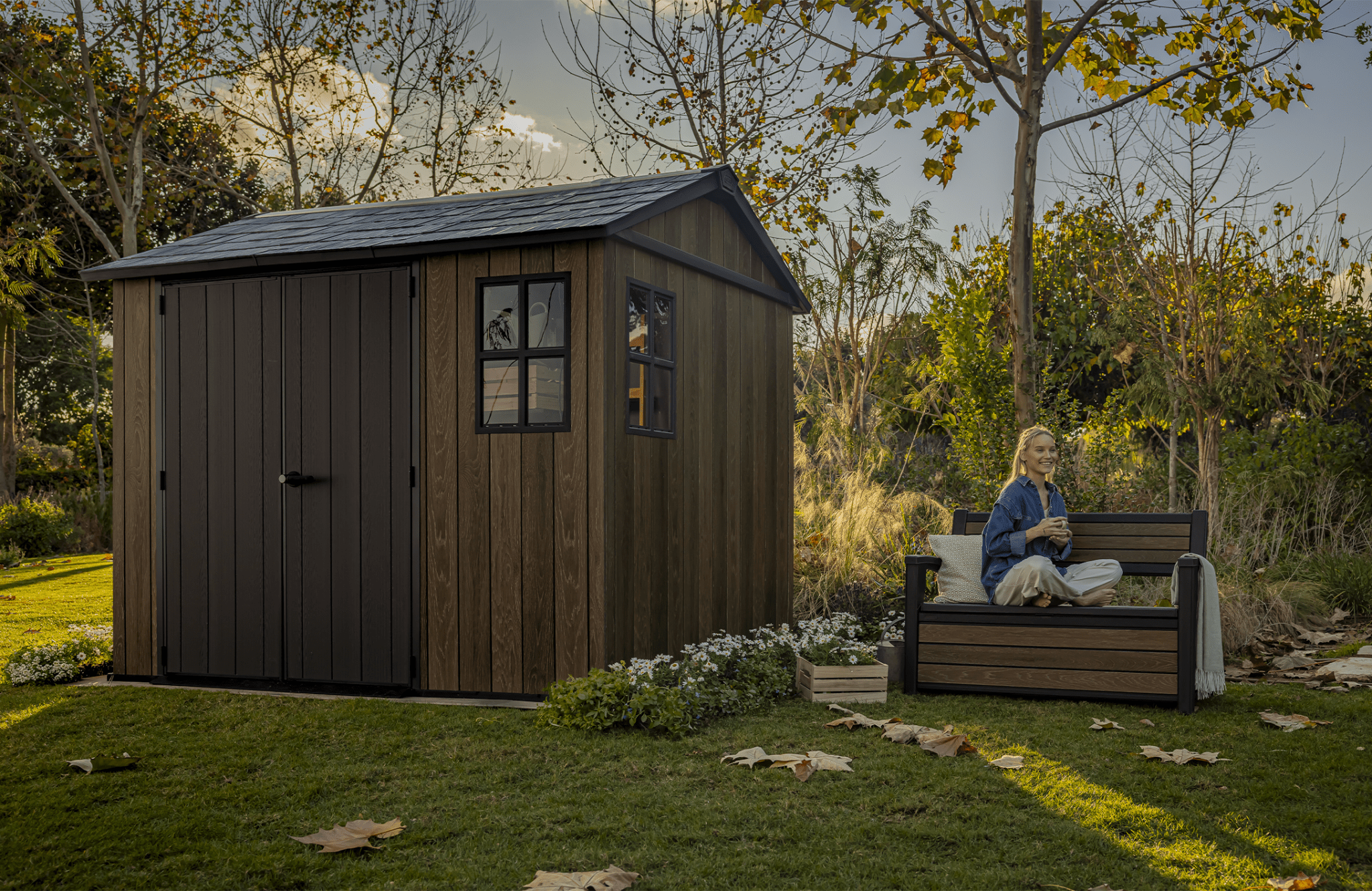 Keter Apex Shed 7.5x9 - Walnut Look (2.3 x 2.9m) - Image 7