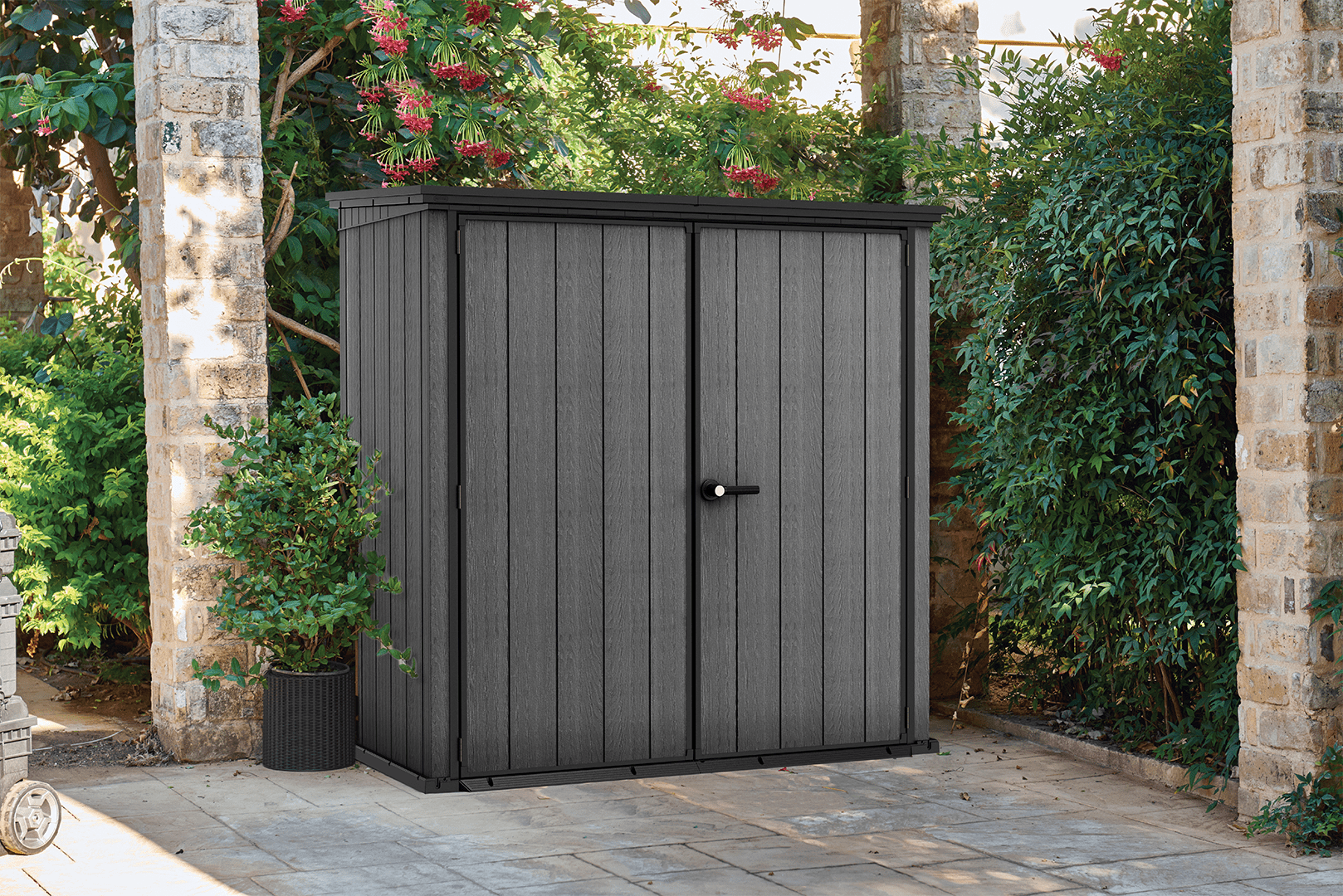 Keter Cortina Fortis XL Shed - Image 7
